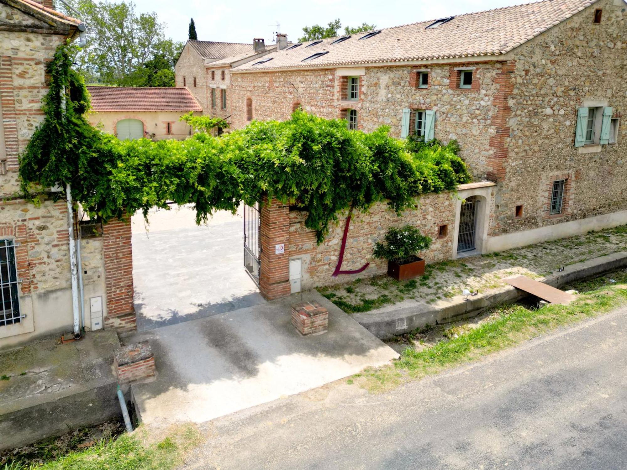 Chateau Lauriga 蒂伊 外观 照片